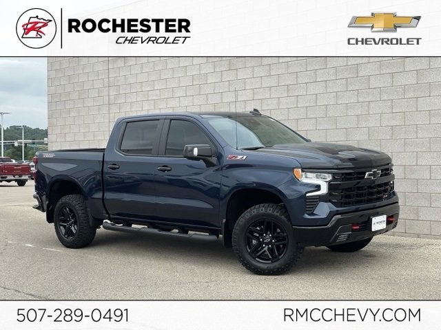 Used 2022 Chevrolet Silverado 1500 LT Trail Boss with VIN 3GCUDFEDXNG576525 for sale in Rochester, Minnesota