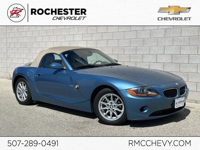 Used 2004 BMW Z4 2.5 with VIN 4USBT33514LS49625 for sale in Rochester, Minnesota