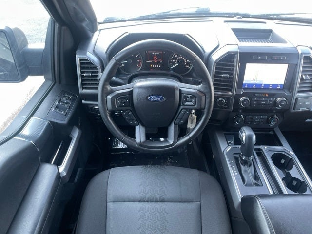 2020 Ford F-150 XLT w/ Navigation + Rear Camera