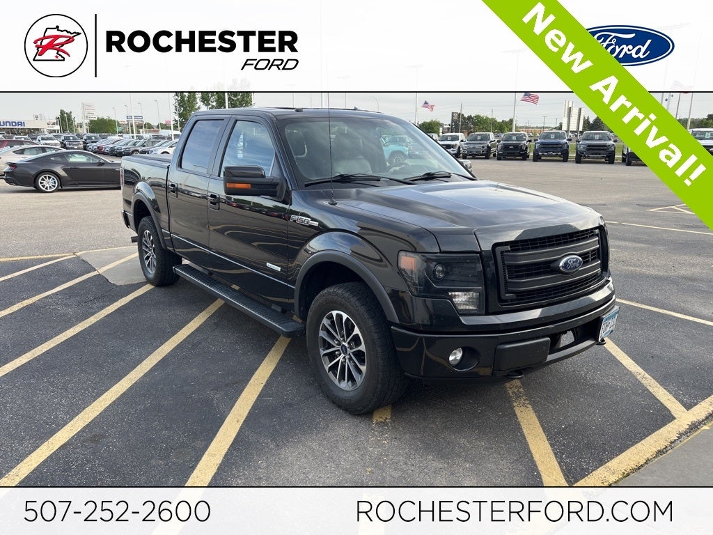 2013 Ford F-150 FX4 w/ Power Moonroof + Navigation