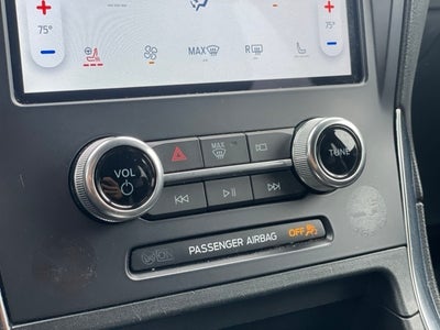 2022 Ford Edge ST w/ Panoramic Moonroof + Heated Steering Wheel