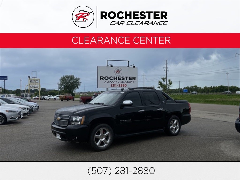 Used 2013 Chevrolet Avalanche LT with VIN 3GNTKFE71DG154953 for sale in Rochester, Minnesota